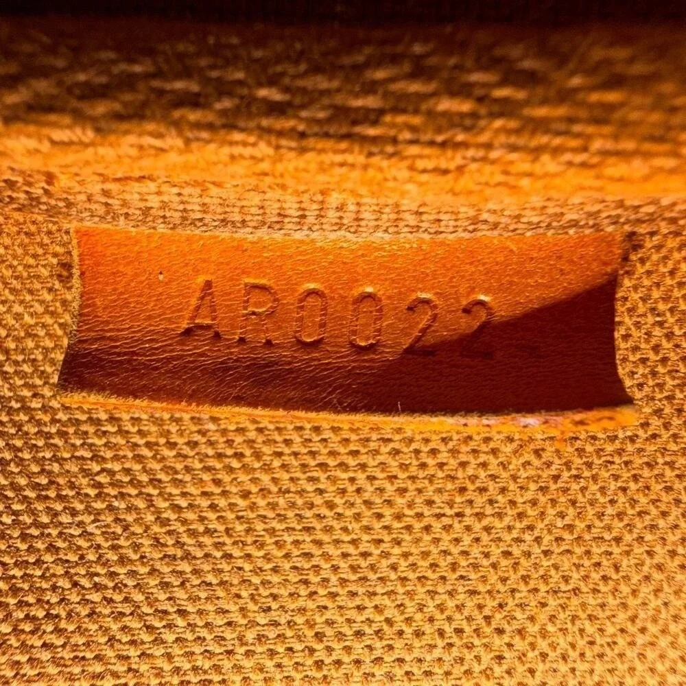 Louis Vuitton Monogram Pochette Accessories Brown Vachetta Strap
